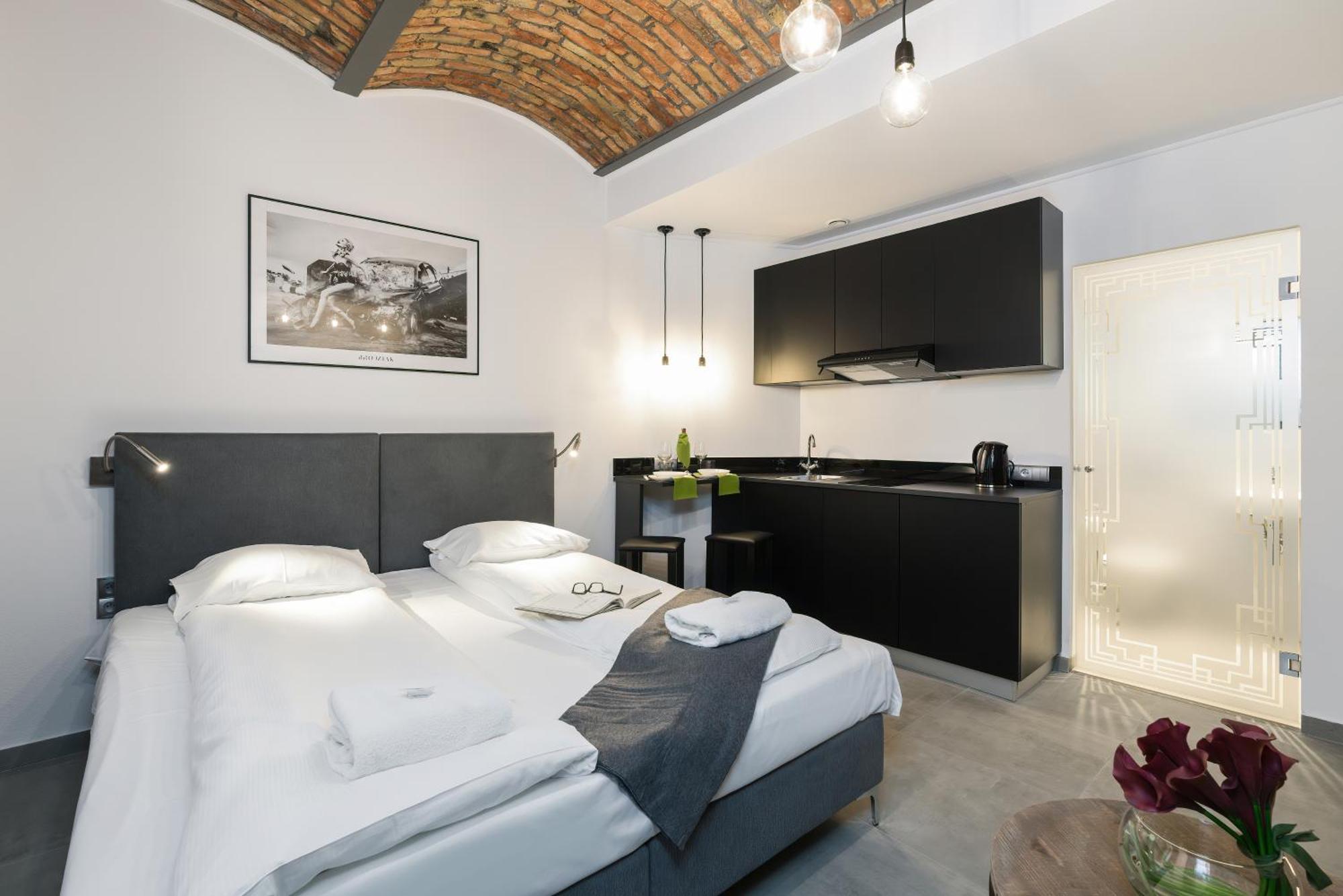 Level -1 Loft Apartments City Center By Renters Poznan Luaran gambar